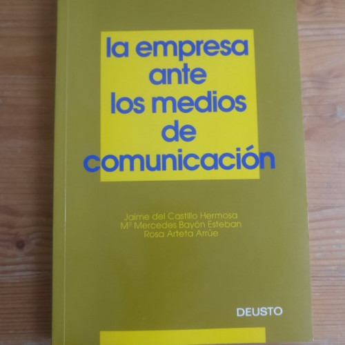 Portada del libro de Empresa ante los medios de comunicacion, la