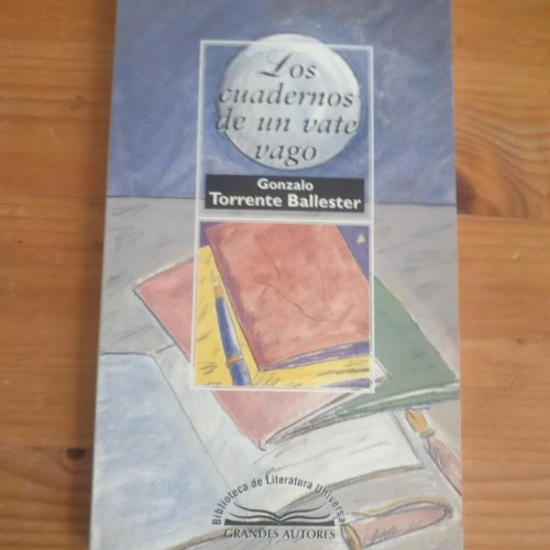 Portada del libro de LOS CUADERNOS DE UN VATE VAGO. TORRENTE BALLESTER