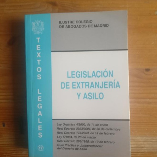 Portada del libro de Legislación de extranjería y asilo. Colegio de Abogados. 2005 424pp