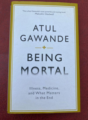 Portada del libro de Being Mortal. Gawande, Atul. 2014. Wellcome Collection.